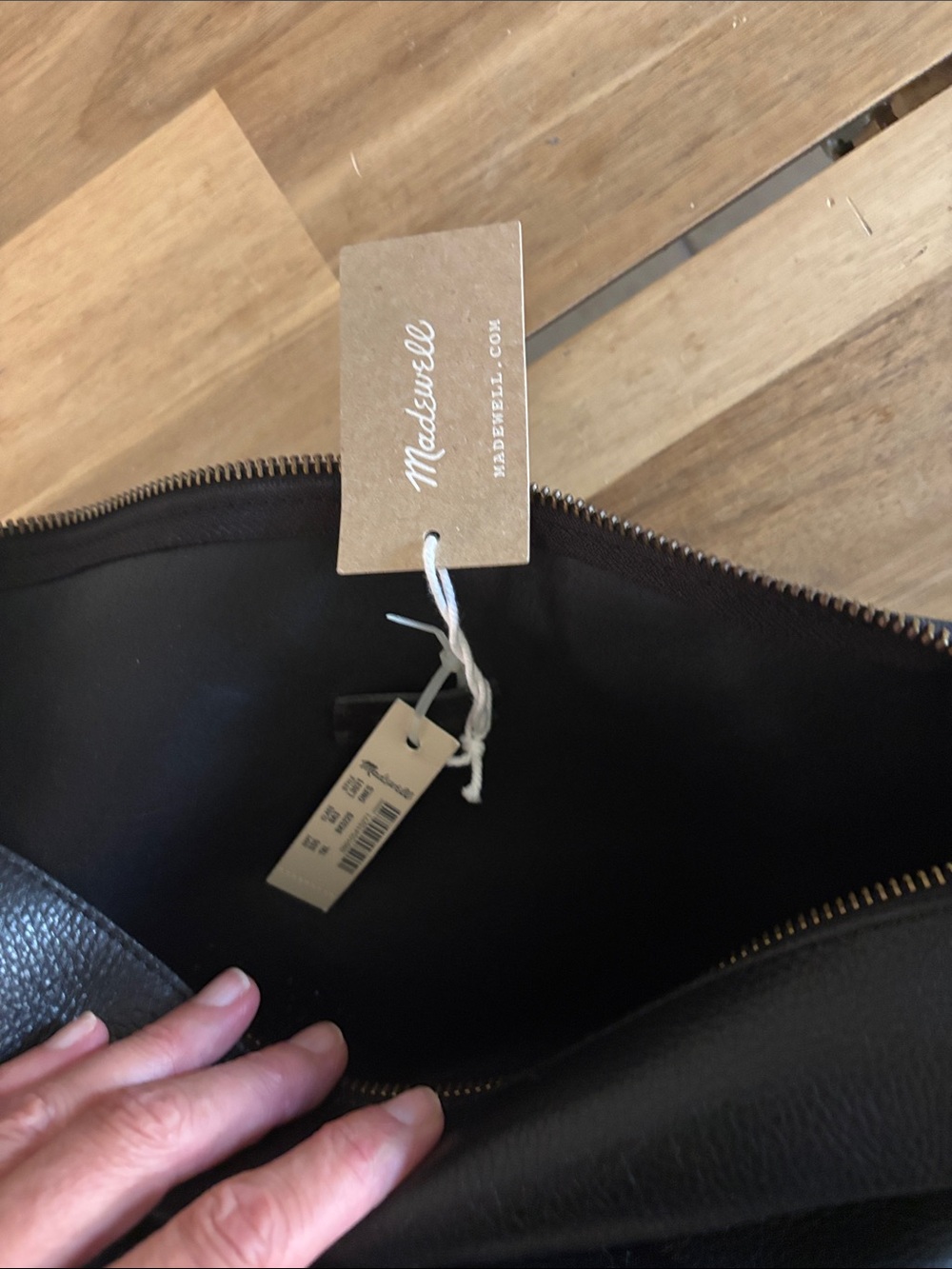 Madewell Leather Sling Bag - Picture 8 of 8
